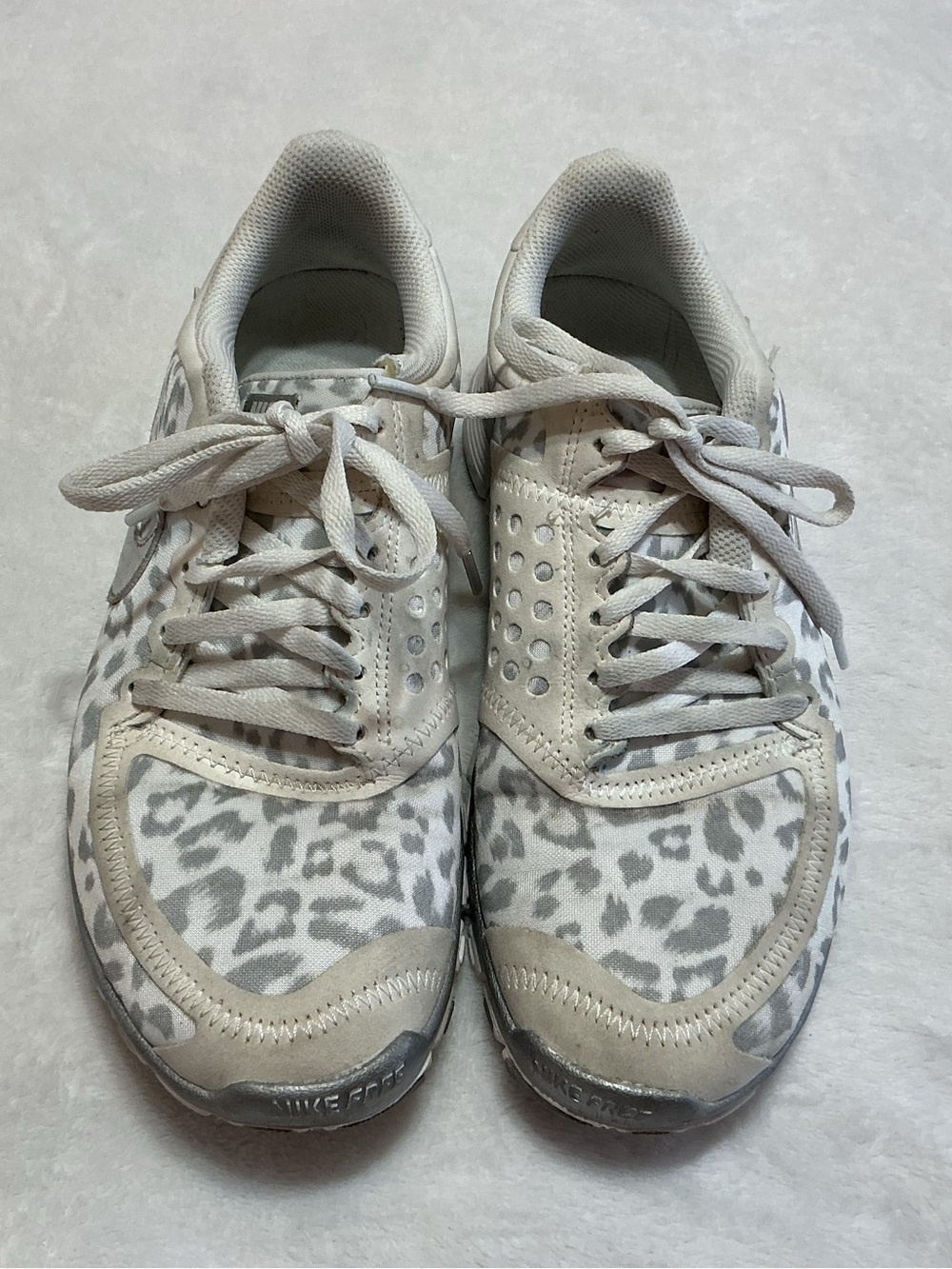 Nike Free 5.0 V4 White Snow Leopard Print Running Shoes Sneakers 7.5